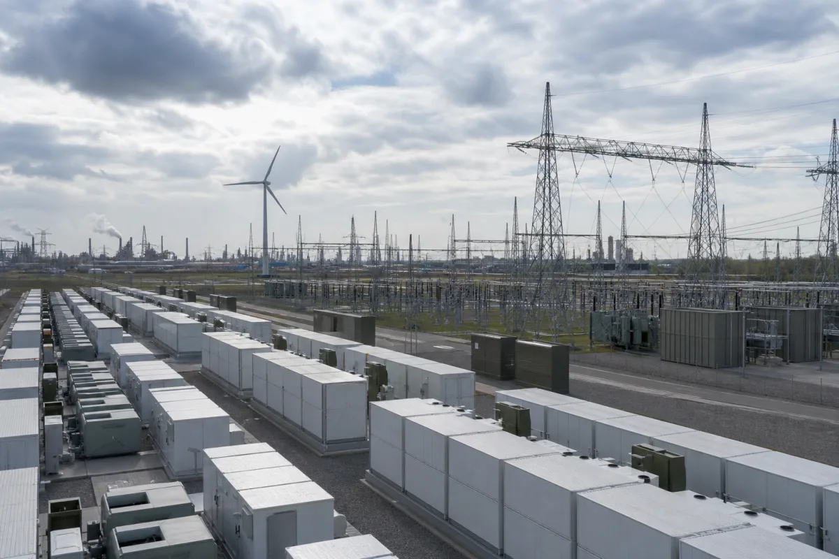 Batterijparken: opslag tegen netcongestie